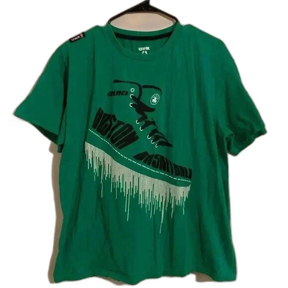Unk Other - UNK Boston Celtics Short Sleeve Shirt